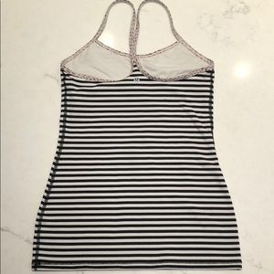 Lululemon power Y tank